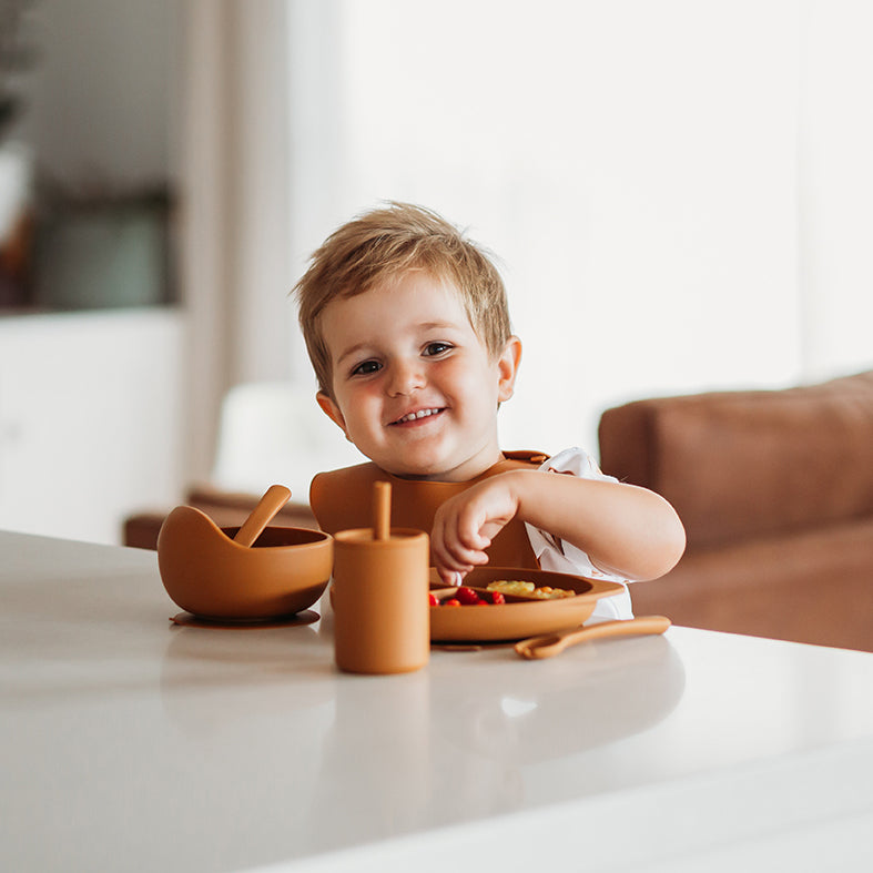 SNUGGLE HUNNY KIDS | Silicone Sippy Cup Chestnut