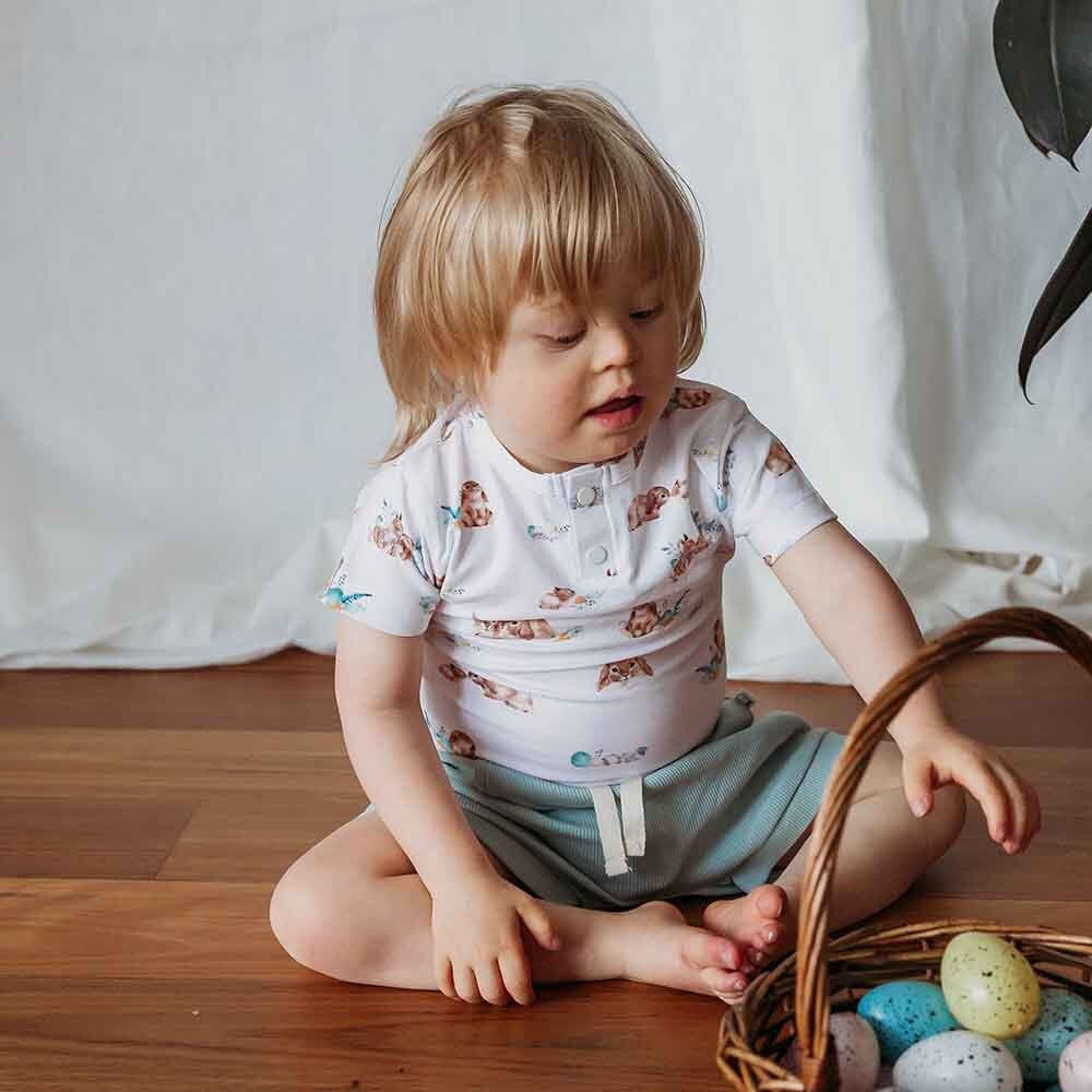 SNUGGLE HUNNY KIDS | Easter Short Sleeve Bodysuit